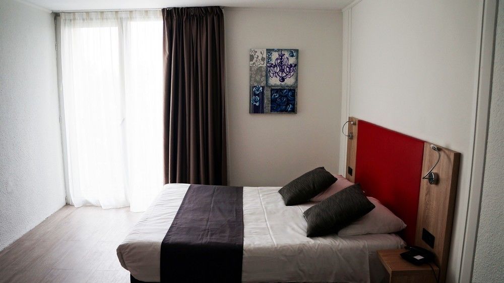 אביניון Yes Hotel מראה חיצוני תמונה